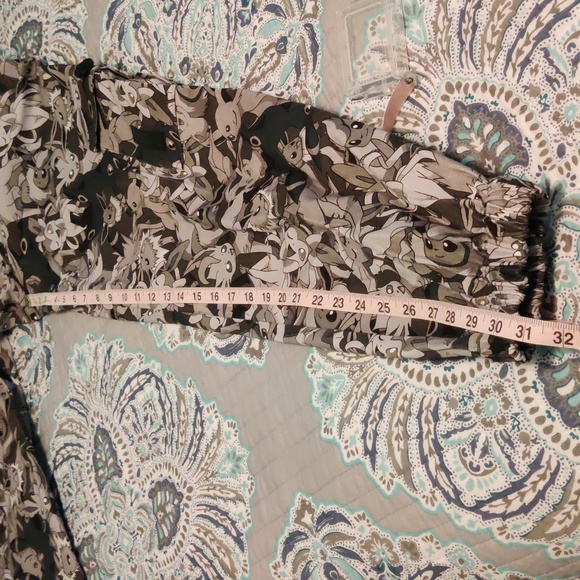 Evee Evolution Camo Cargo Pants, Pokemon collection from Blackmilk - Picture 8 of 11